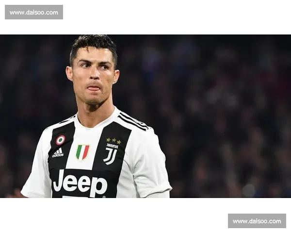 文班亚马复刻 C 罗经典 Siuuu！跨界致敬点燃体育圈共鸣