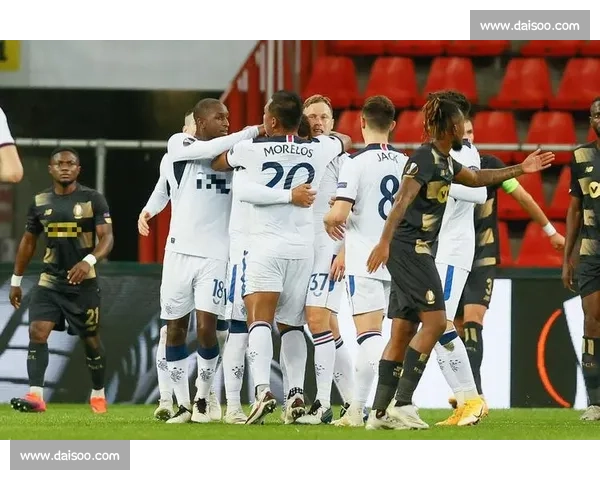 荣耀之巅!苏超豪门激战,谁将捧起大力神杯 荣耀之巅!苏超豪门激战,谁将捧起大力神杯